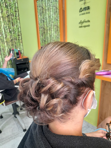 31104 peluqueria ondas 2