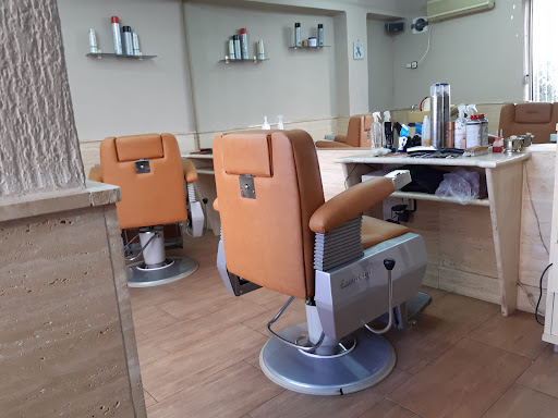 31146 peluqueria puerto