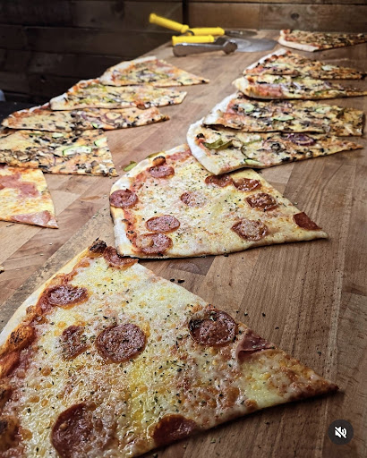 31952 pizzeria la originale 2