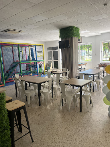 32070 playparksevilla