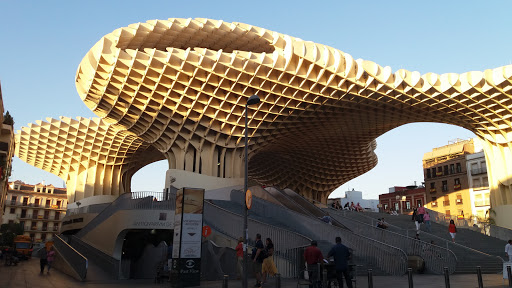 32104 plaza encarnacion 24