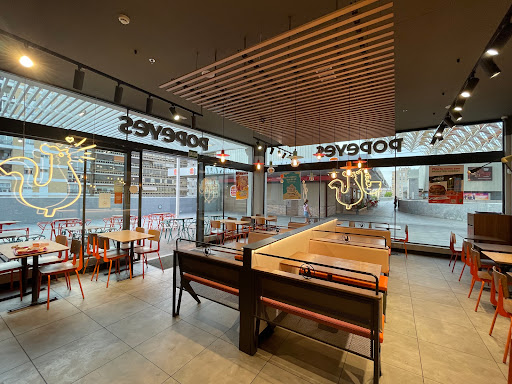 32352 popeyes famous louisiana chicken