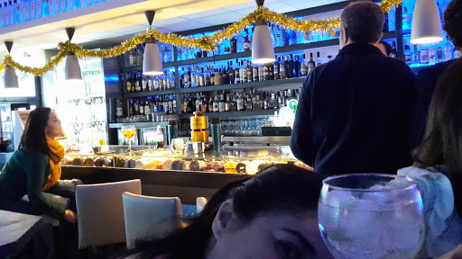 32413 premier cocktail gin rum selections 2