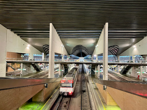 33009 renfe sevilla santa justa