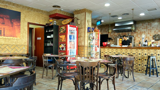 33167 restaurante aladdin 2