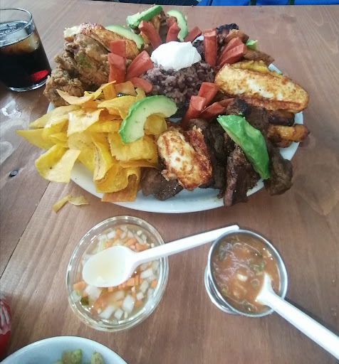 33862 restaurante entrerazas