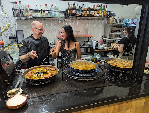 34129 restaurante la botica tapas y arroces