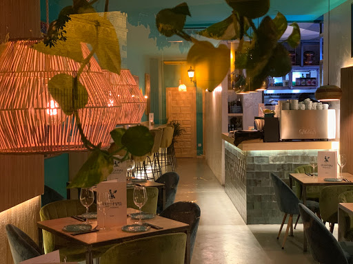 34261 restaurante la jaula de papel 2