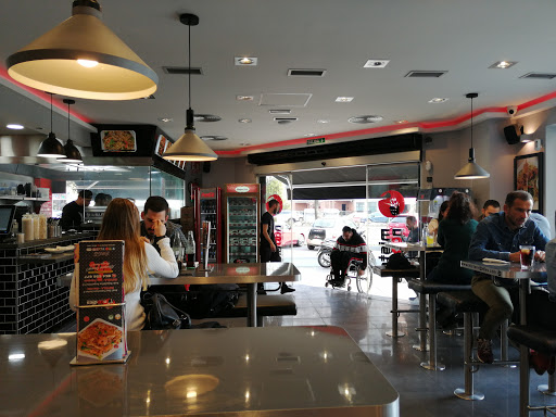 34603 restaurante mister noodles sevilla 2