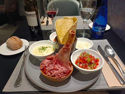 34909 restaurante sense duque