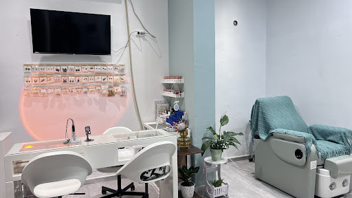 35437 rosalia beauty unas y joyas