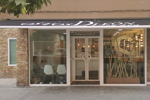 35708 salon ostos de leon peluqueros secretos del agua