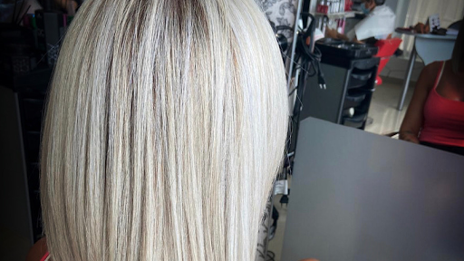 35837 sanchez peluqueros sevilla este