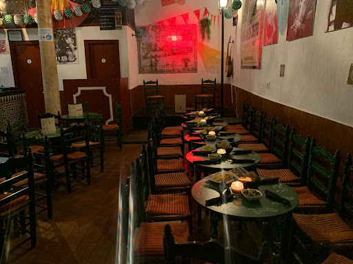 37546 taberna la queda de triana 2