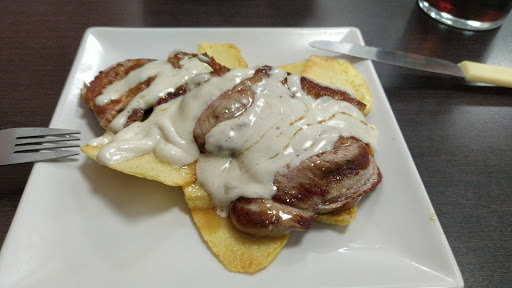 37569 taberna la yerbabuena especialidad en desayunos