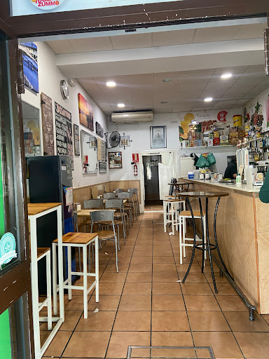 38402 tapas bar castulo 4