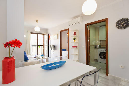 39009 the zentral suites apartments