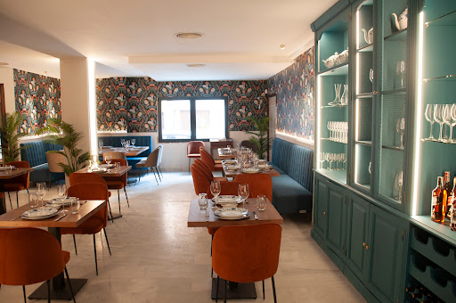 39823 viejo tito montanas 2