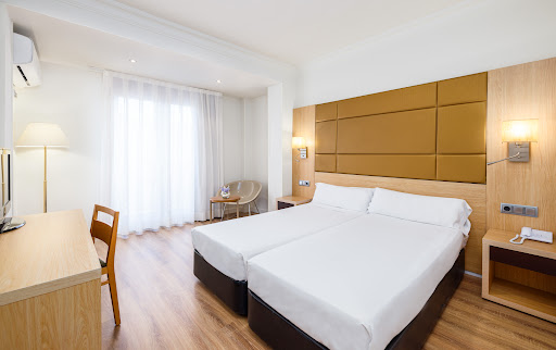 39925 virgen de los reyes hotel by senator 1