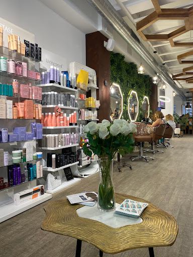 6025 adonay sevilla peluqueria y estetica 1