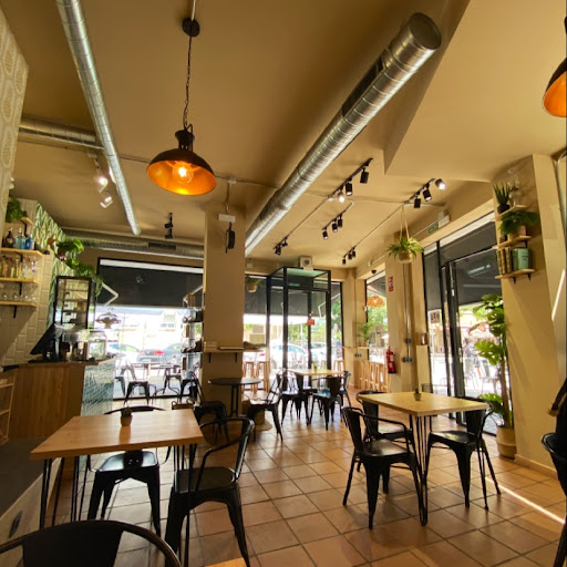 6818 ananas coffee brunch