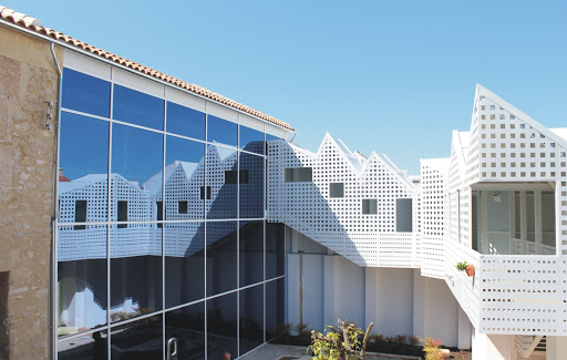 6866 angar arquitectos