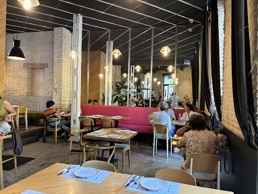 6955 antojeria grill