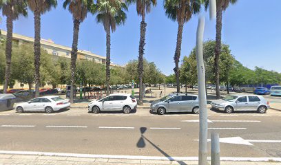 7111 aparcamiento de patinetes y bicicletas electricas 1