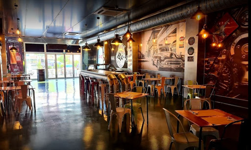 8311 backfire grill restaurante americano sevilla 2