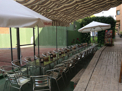 8725 bar cafeteria la chispa 2