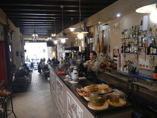 9045 bar cuesta del bacalao 2