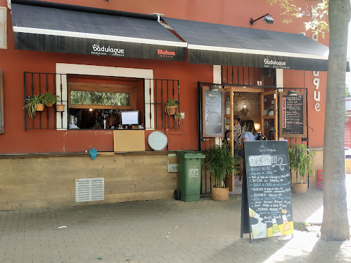 9151 bar el badulaque