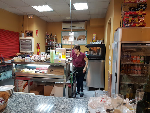 9708 bar la bodeguita 1