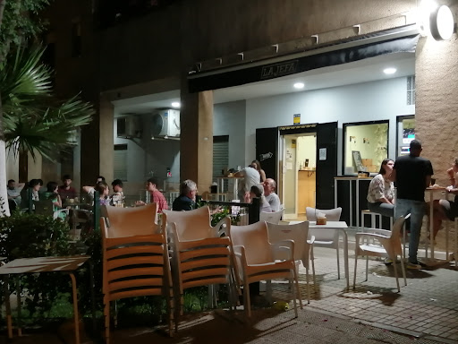 9933 bar la jefa