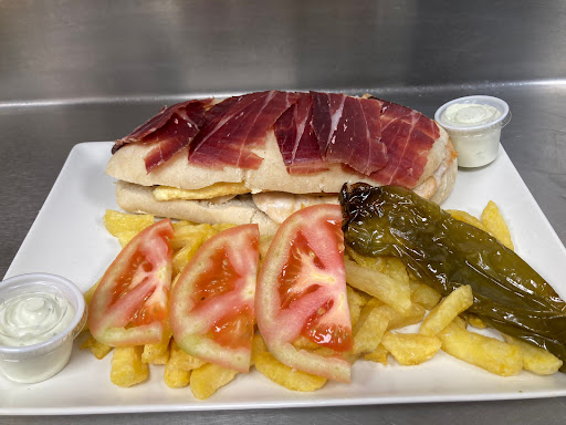 9942 bar la marina lll